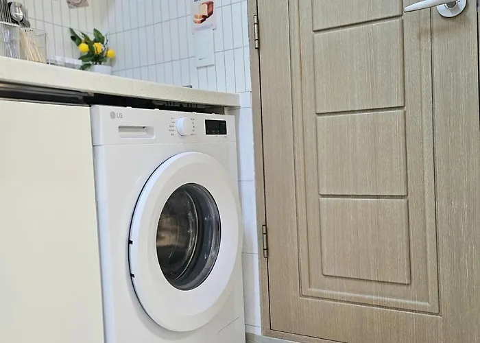 Cozynest Apartment